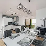 Perlowa Przystan Leu King Apartman
