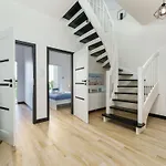 Apartment Perlowa Przystan Leu King *