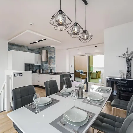 Perlowa Przystan Leu King Apartman
