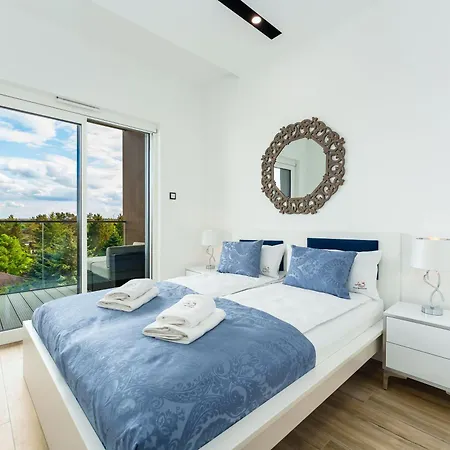 Perlowa Przystan Leu King