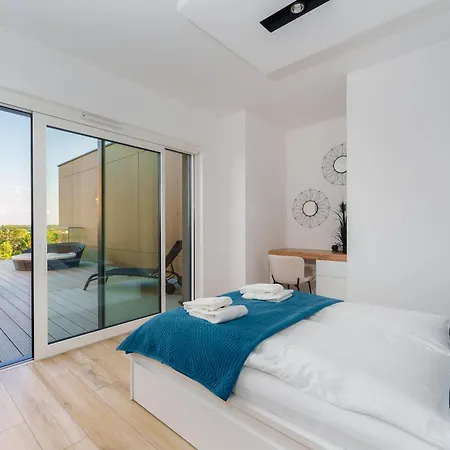 Apartman Perlowa Przystan Leu King Sianozety